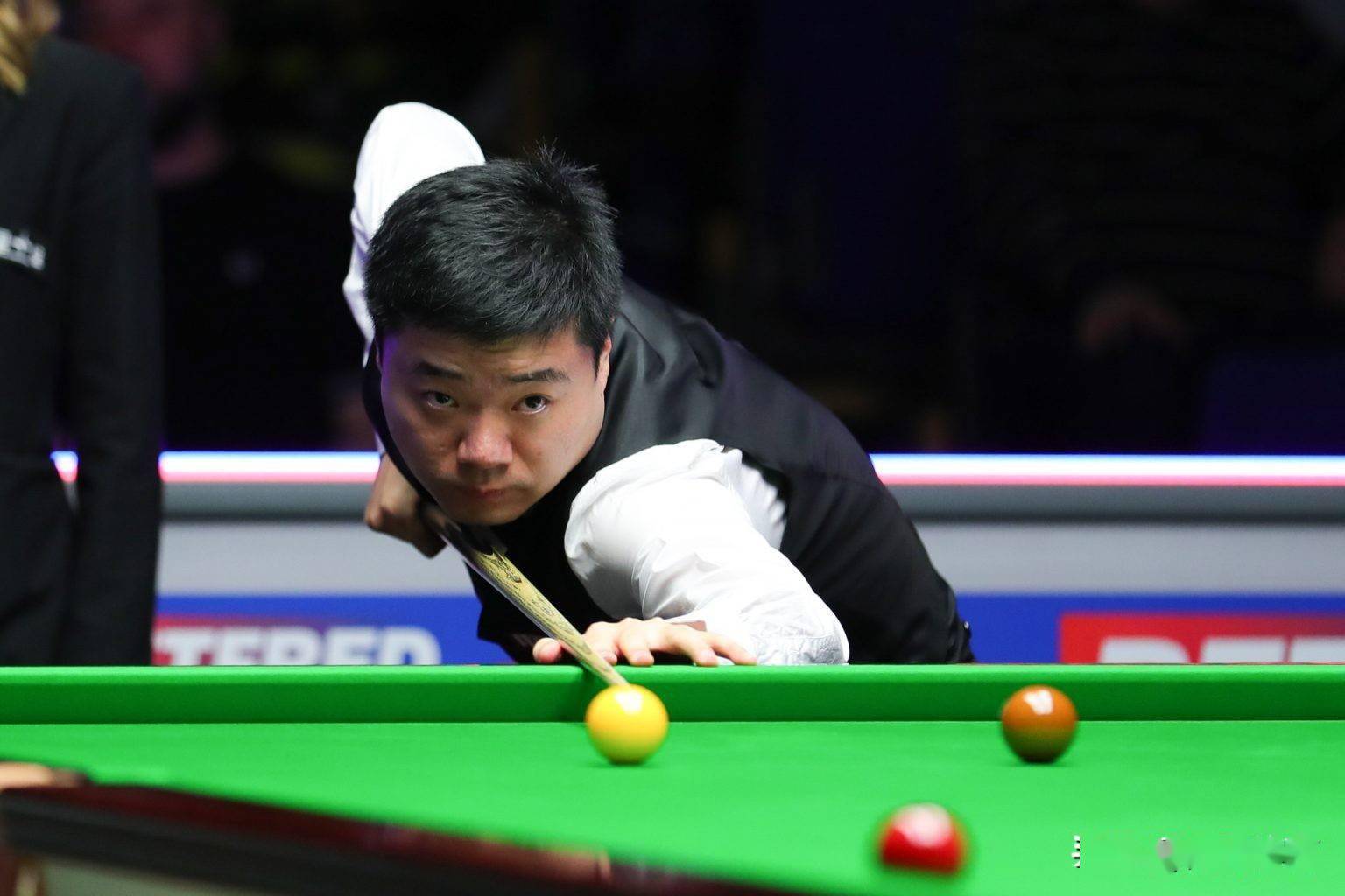 他的防守和 他的防守和