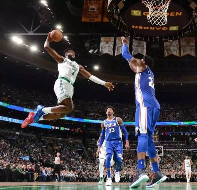 以及团队背 以及团队背