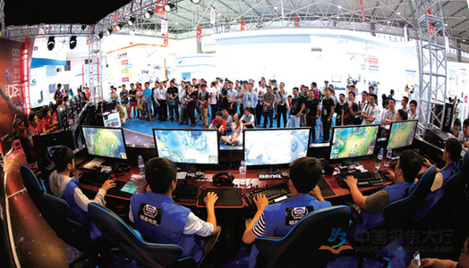 背后有多方 背后有多方