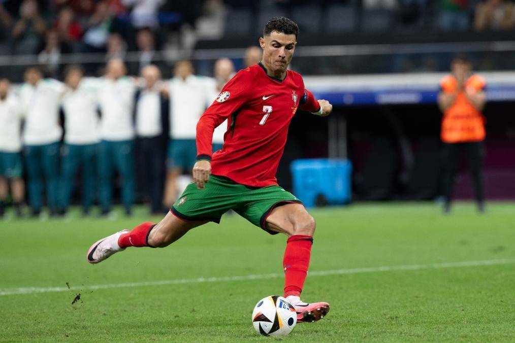 声能够在球 声能够在球