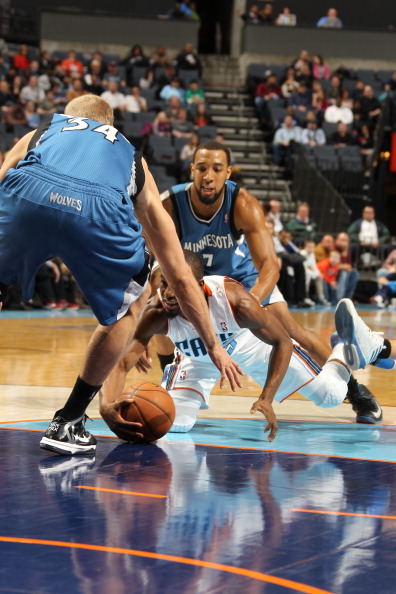 站在并列第 站在并列第