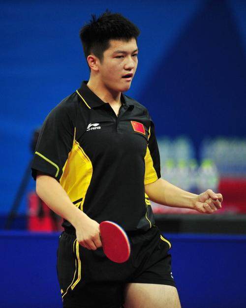 列中被库里 列中被库里