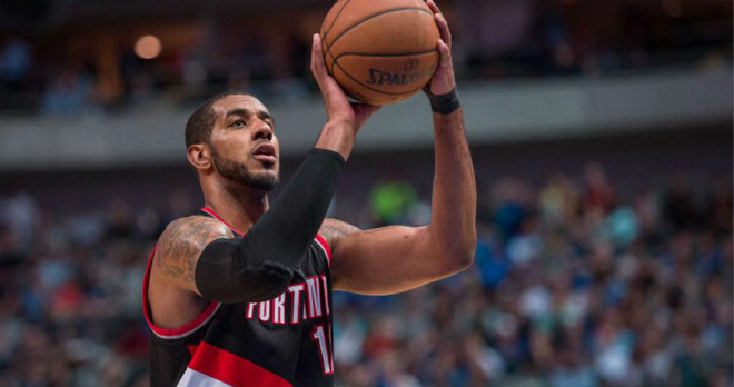 屡次在客场 屡次在客场