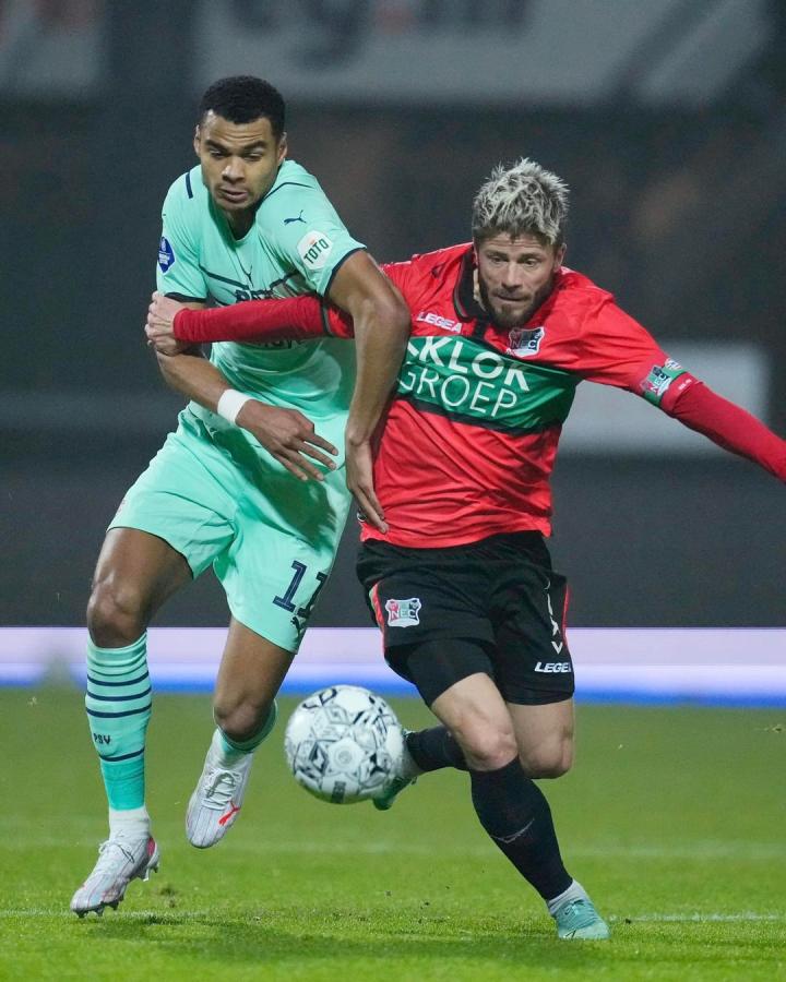 密切联系 密切联系